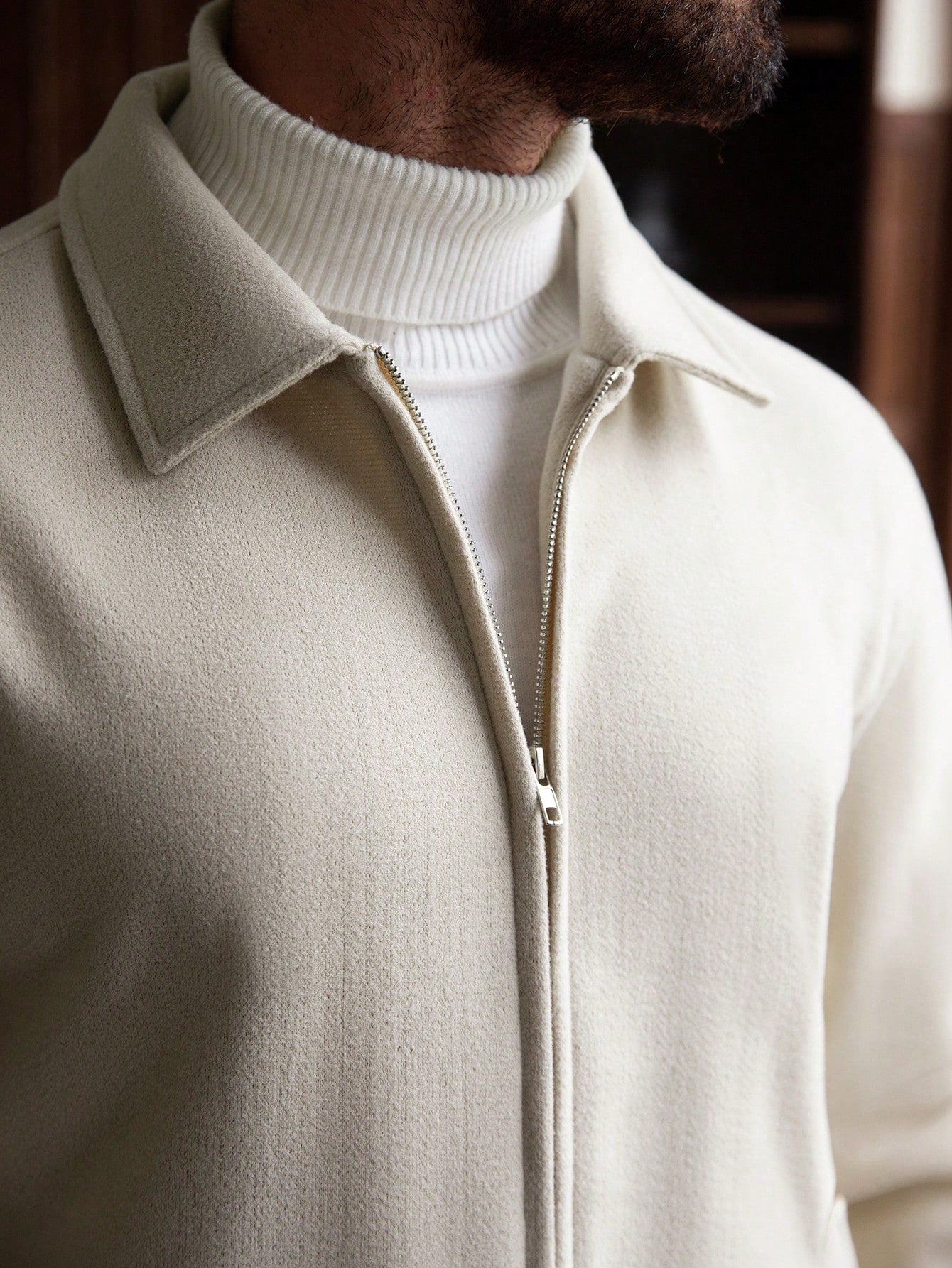 Facuri Essential Zip Jacke – minimalistisch & hochwertig